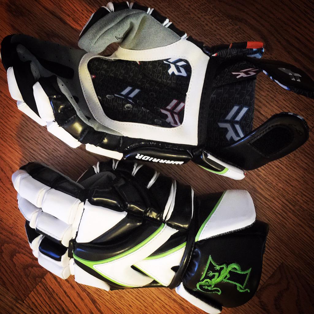 PaulRabil's tweet image. Uh oh. What in the world are these? @Warrior #GameTime #WheresTheCuff #NewTech