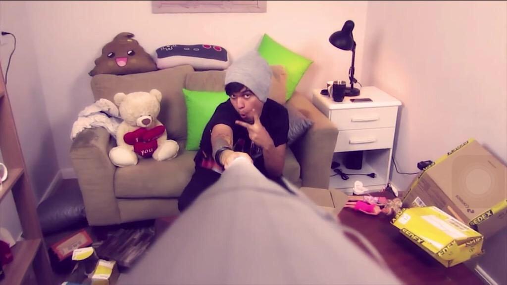gustastockler tweet picture