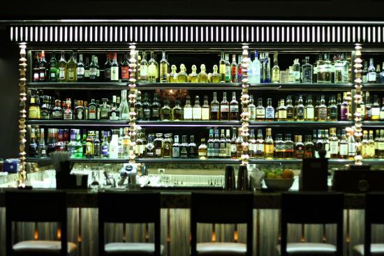 ARTOZ is designed to make u feel comfortable, to enjoy an evening with live music &amp; a good variety of serious drinks.