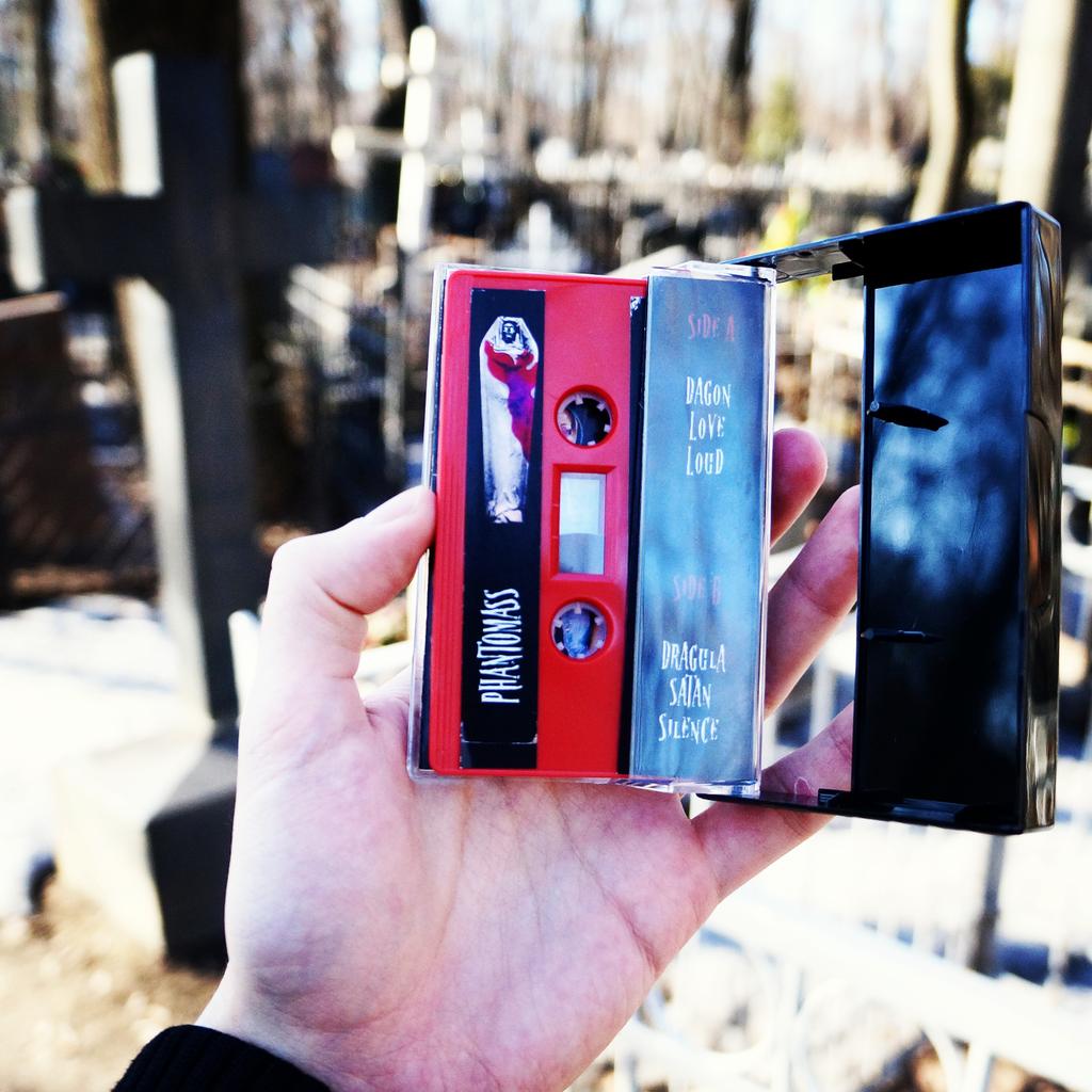 PhantomassDoom's tweet photo. And this is the second edition by #GoTape (Russia) #phantomass #doom #occult http://t.co/6SyMQnWIf1 http://t.co/PS2ZSZegxJ