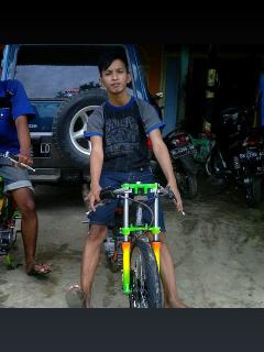 Hendra putra jaya motor Racing Team