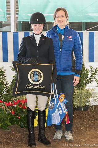 pinoakhouston's tweet photo. More accolades for #PinOak2015 Collegiate champ- United Rider Of The Month Honors For Raposa http://t.co/2VfizUjDOE http://t.co/t7TDNtxrpP
