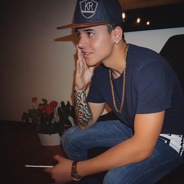 KEVINROLDAN's tweet photo. si haces algo mal te critican, si haces algo bien, buscan el error para criticarte. http://t.co/Rc8w2Cbxq8