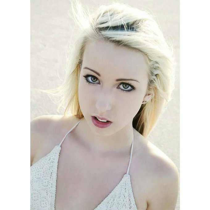 Today's forecast: insanity with scattered crazies. 😑☁🌞 #utahweather http://t.co/1Pq4Xig0nR<a href="/tag/utahweather"class="tags"><span>#utahweather</span></a>