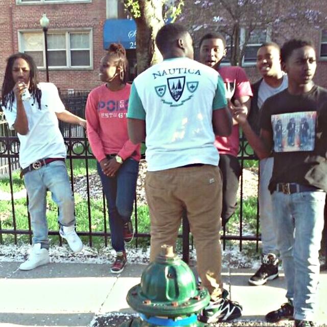 FemaleRasta's tweet photo. When You See them , You see me 😎 #3400block http://t.co/Fzn62GGCZc