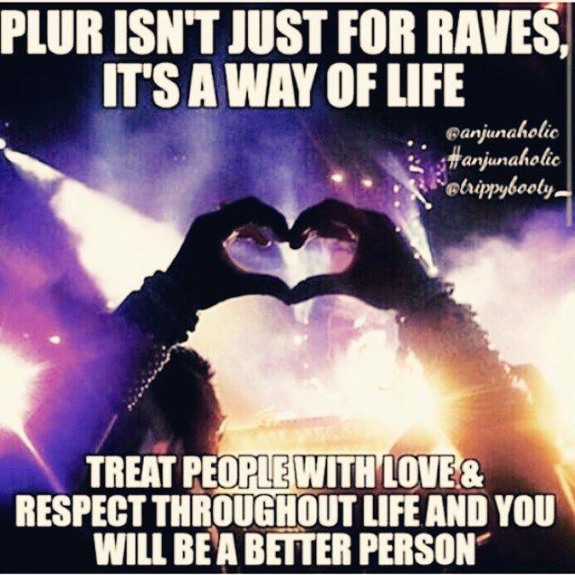 PLUR_Angels's tweet photo. A little bit goes a long way 💙💚😇 http://t.co/omPNVr5oiF