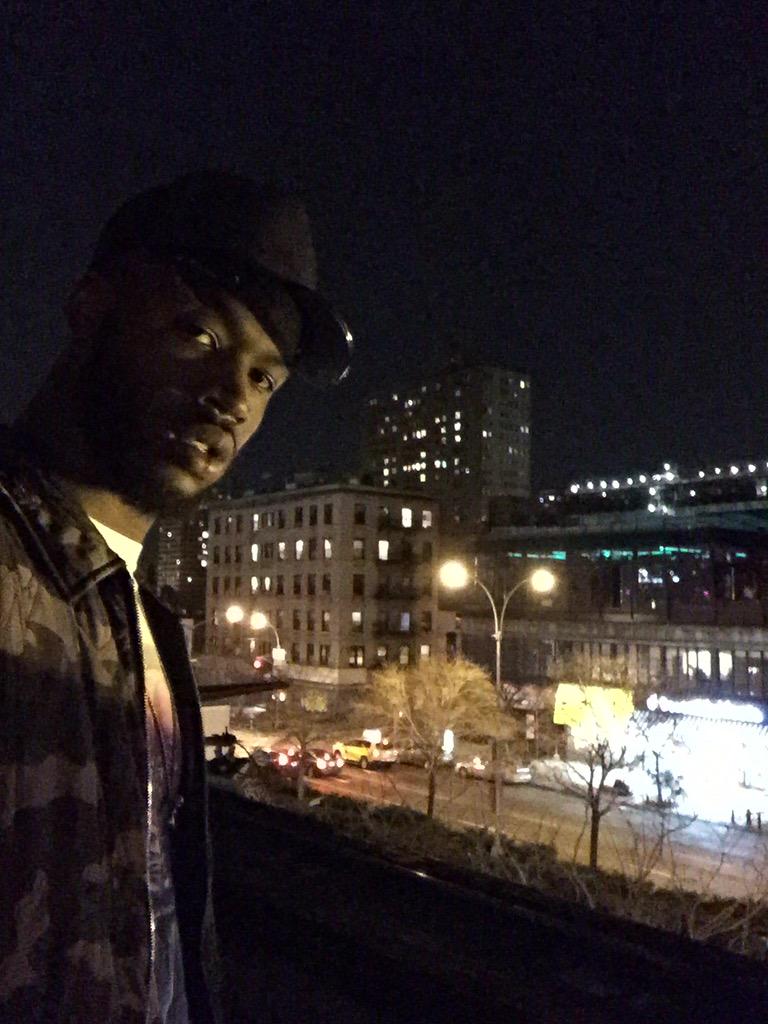 Anth0nyPrince's tweet photo. Planning forward with my brother @_brianpumpher @kingnino__ #EquatorProductions http://t.co/crQX1LCkHl