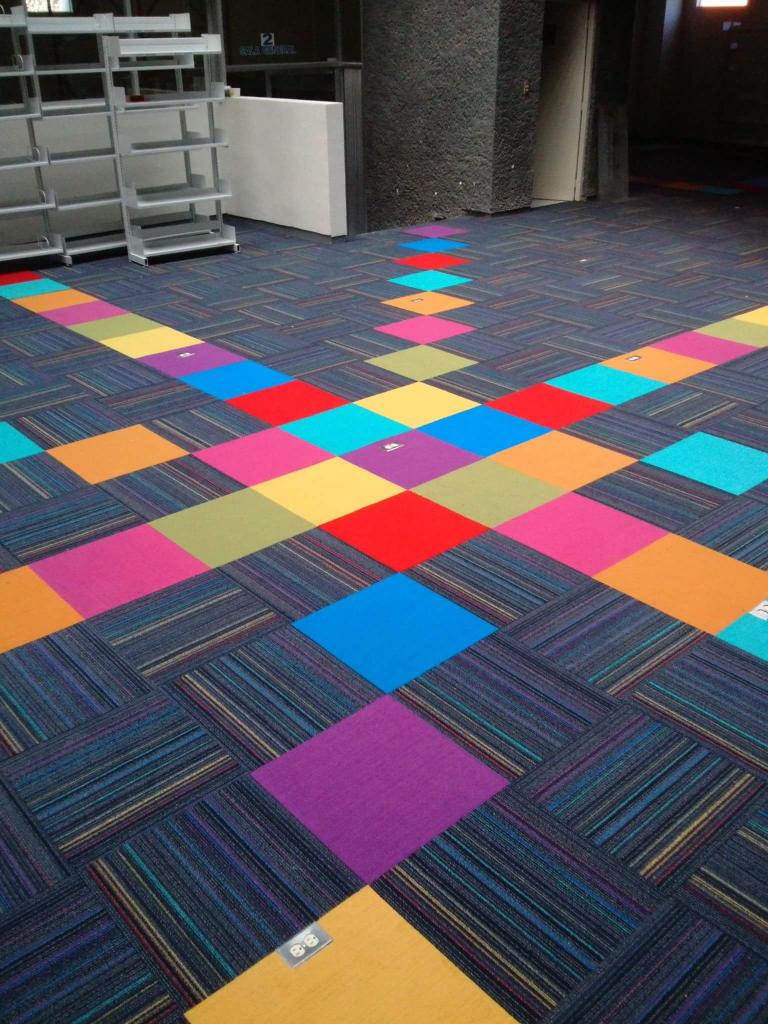 The_carpetguy's tweet photo. I will love to study in a library like this. #interfaceflor #carpet #alfombra #colors
#the_carpetguy http://t.co/wumikbrA1U