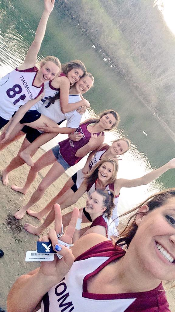 Mac_Swenz's tweet photo. Last game I'll ever play on that field and I'd say it went nicely. #LaxFam #Viewmont #HalfTimeSurprise http://t.co/hDuEahaQAJ