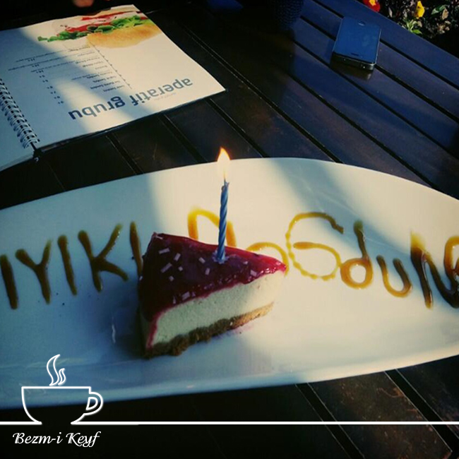 Bezmi_Keyf's tweet photo. Bezm-i Keyf​'te küçük sürprizlere her zaman yer var :) http://t.co/q7xgkERQ0s