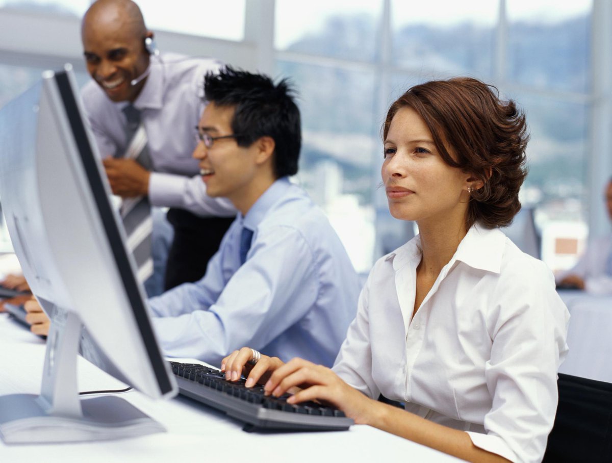 CITYMALL_Leb's tweet image. After hours of #work at a #ComputerDisplay, look at a blank piece of white #paper. It will probably appear #pink