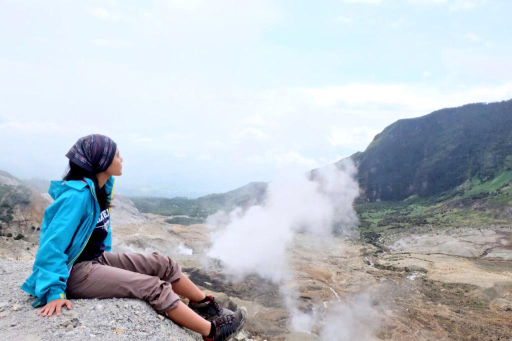 indahFwt tweet picture