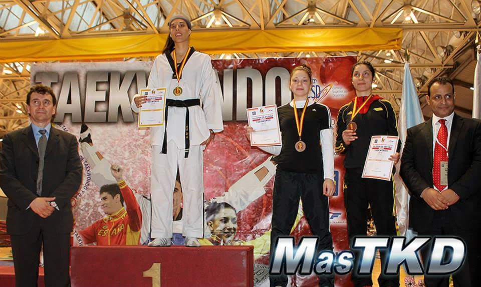 evusa91's tweet photo. Oro en el Open de España (G1). Último cto. antes de mundial con muy buenas sensaciones. @masTaekwondo @NKL_ADIDAS http://t.co/Mkqr8nYitD