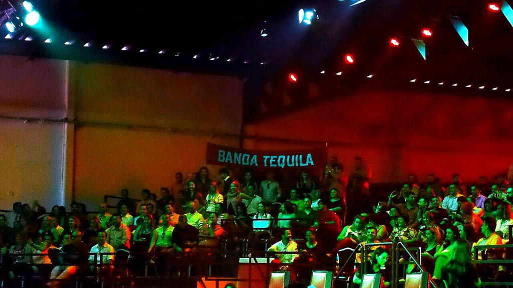 willianmulia's tweet photo. @BandaTequila_MG #BandaTequila #Salvador #TimVoice #Bonzoy #M2 #BA #SP #MG #Sucesso #Fãs #Tequileiros http://t.co/h7VOZmHgfz