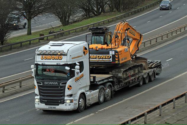 LomondPlant's tweet photo. Hopefully on route #planthire http://t.co/V9w9oEmsyb