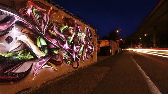 ARTEcreative's tweet photo. Hier bekommt #streetart durch Licht eine neue Dimension - mit @ilovegraffiti & #redtowerfilms http://t.co/K6QpkZBayV http://t.co/PzzXgOGxjL