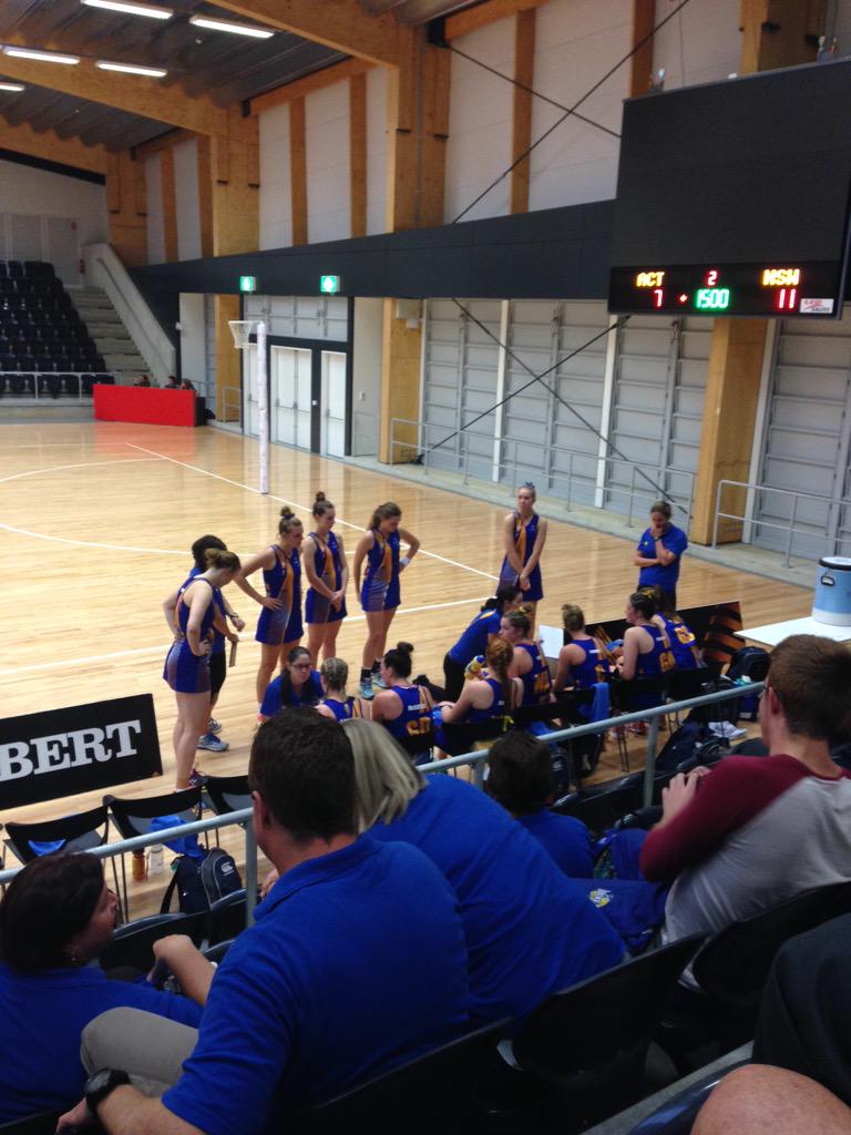 RebeccaMiller00's tweet image. 1st 1/4 sees NSW 11 vs ACT 7 at the U19 nationals championship #goact