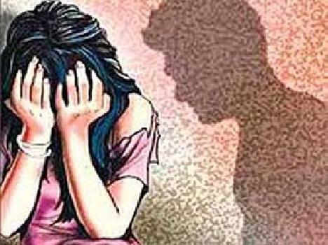 AmarUjalaNews's tweet photo. #rape #dnatest #ganrape #haryana #crime रेप पीड़िता का गर्भपात, रेपिस्ट का DNA टेस्ट http://t.co/Bs8yR5kMCg http://t.co/rTmbZPqgUo