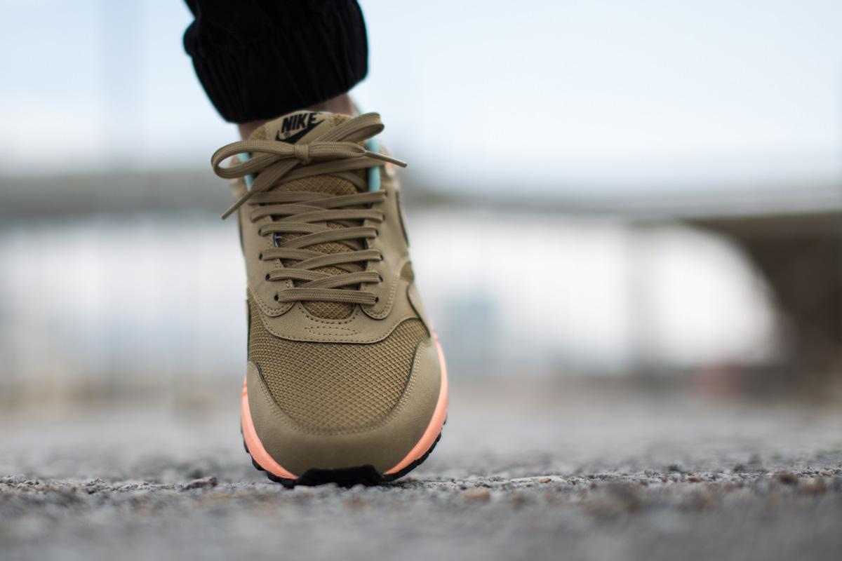 Labellebasket's tweet photo. @Nike Air Max 1 FB “Hay/Sunset Glow-Artisan Teal” - Dispo à l'achat chez @titolo_shop http://t.co/ihflhCRaDL