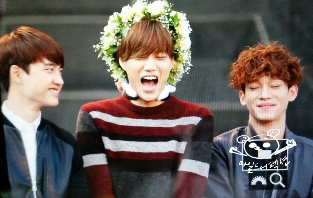 CCigSAMUwAId5uh.jpg:large