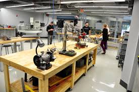 Manifut's tweet photo. #FabLab: un fenomeno in espansione. Oltre 70 i laboratori sul territorio nazionale.
http://t.co/EeHzz6PRAC http://t.co/oWXVFmkbGi