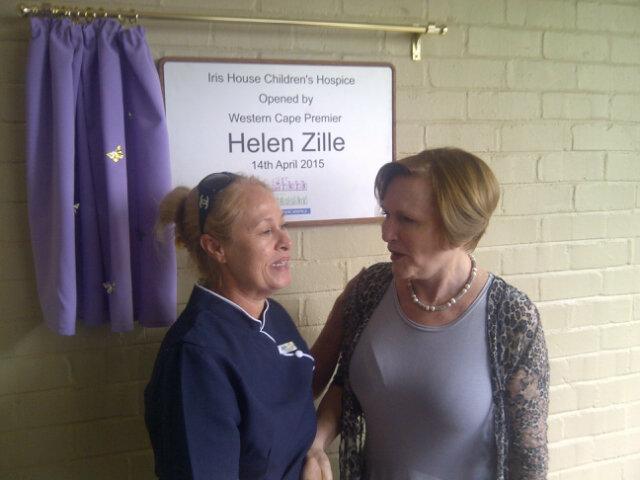x3okes's tweet photo. The unveiling by @helenzille @Iris_House . @Swannie1 http://t.co/Lb8z2OjUkf
