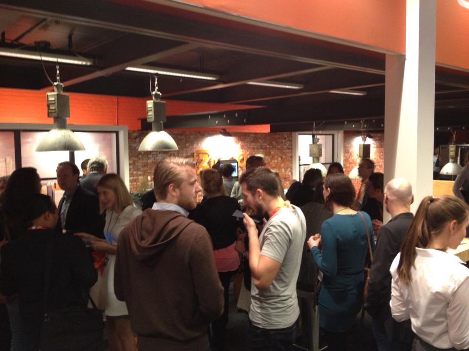 pr8sport's tweet image. Gratis goede koffie bij ons op de stand tijdens #WvdO. Dat hebben meer mensen ontdekt... #Ziggo #lunch