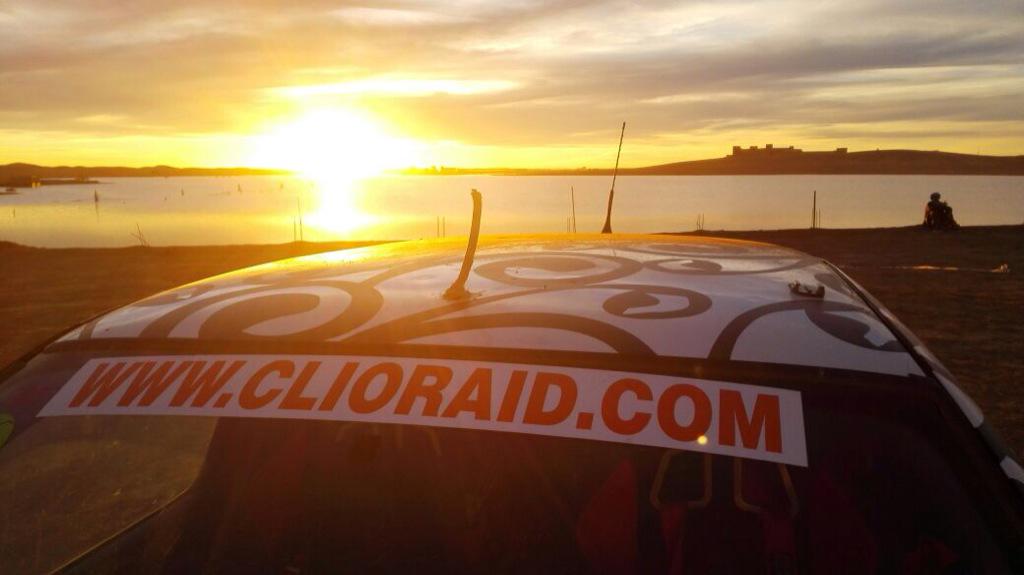 paparazzi_team's tweet photo. Grandes momentos y paisajes de este @ClioRaid #aventura #Marrakech #raid @Track_Motor @papara_bar @ProntoRotulo http://t.co/wOgyyecVGo