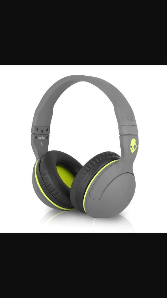 TeamQuest18's tweet photo. I got these last month and they are lost if you see them or the black bag that they are usually in please let me know http://t.co/XxntoXz1jM