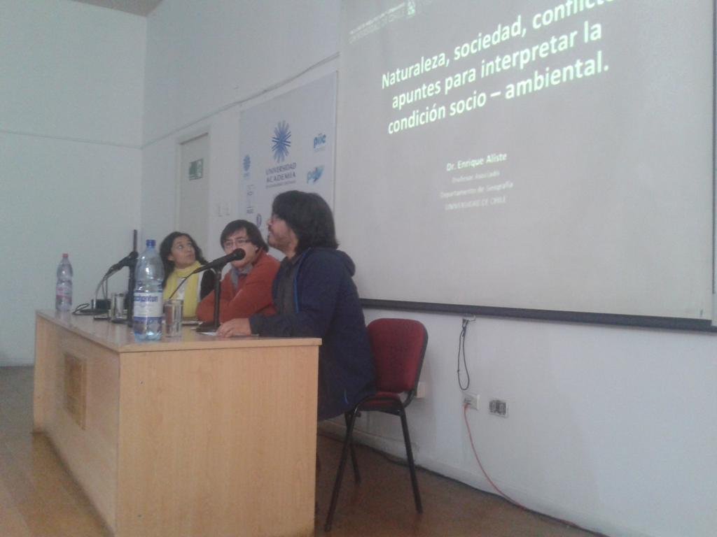 Info_SMAmbiente's tweet photo. Ya comenzamos con Enrique Aliste! http://t.co/d1Y63WRsJy