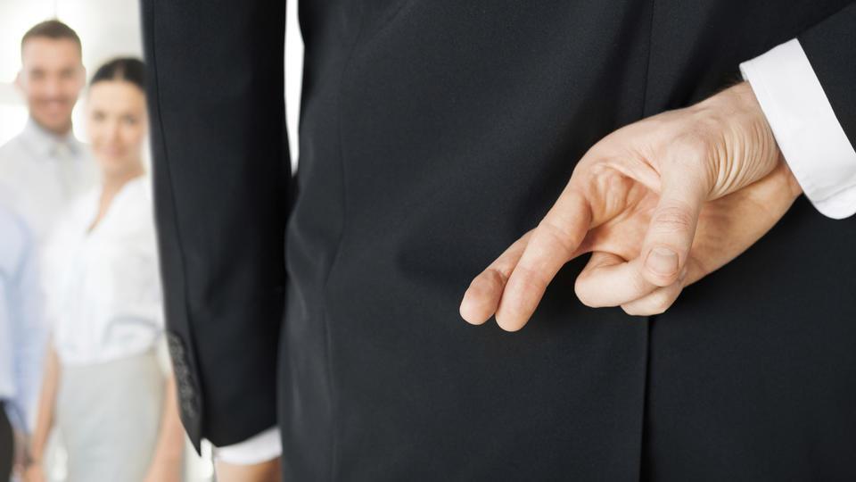 bostonherald's tweet photo. #BusinessProtocol: Lying a dangerous quality in workplace #career #jobadvice #jobfind http://t.co/Y3iYw0HpJ8 http://t.co/VfwS1i4lsA