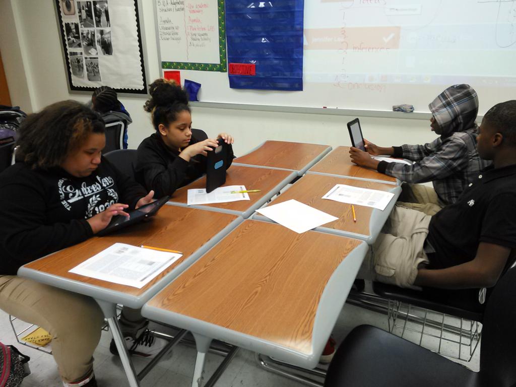 LCLessonPlans's tweet photo. #321summary on #ipads in Daly's 1st period today. #GISDGameOn @GISDGameOn @WeisAtGISD #WeisROCKS http://t.co/GoObvXBjei