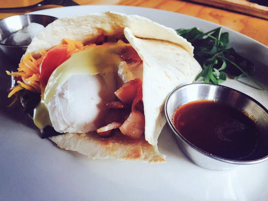 cands_botha's tweet photo. Thanks to @fred_and_max for having us today! Great place to hangout and eat! Be sure to check it out! http://t.co/0BpR7rLMTk