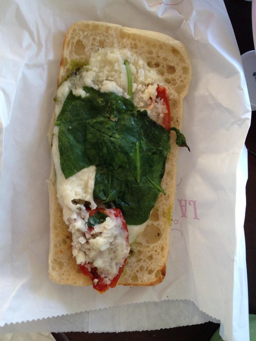 This is sad... Starbucks strikes again. 6$ for this?! http://t.co/2N3Kj51G4U