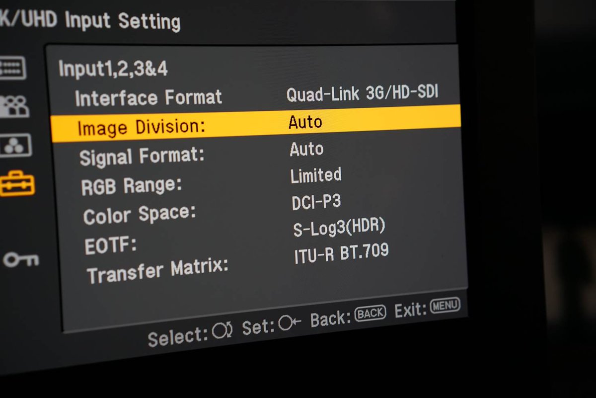 SonyCine's tweet photo. #HDR #SonyNAB15 demo #F65 footage via deck #4K SDI to BVMX300 with inverse #SLOG3 processing for R/T #HDR http://t.co/jIPHjDS2my