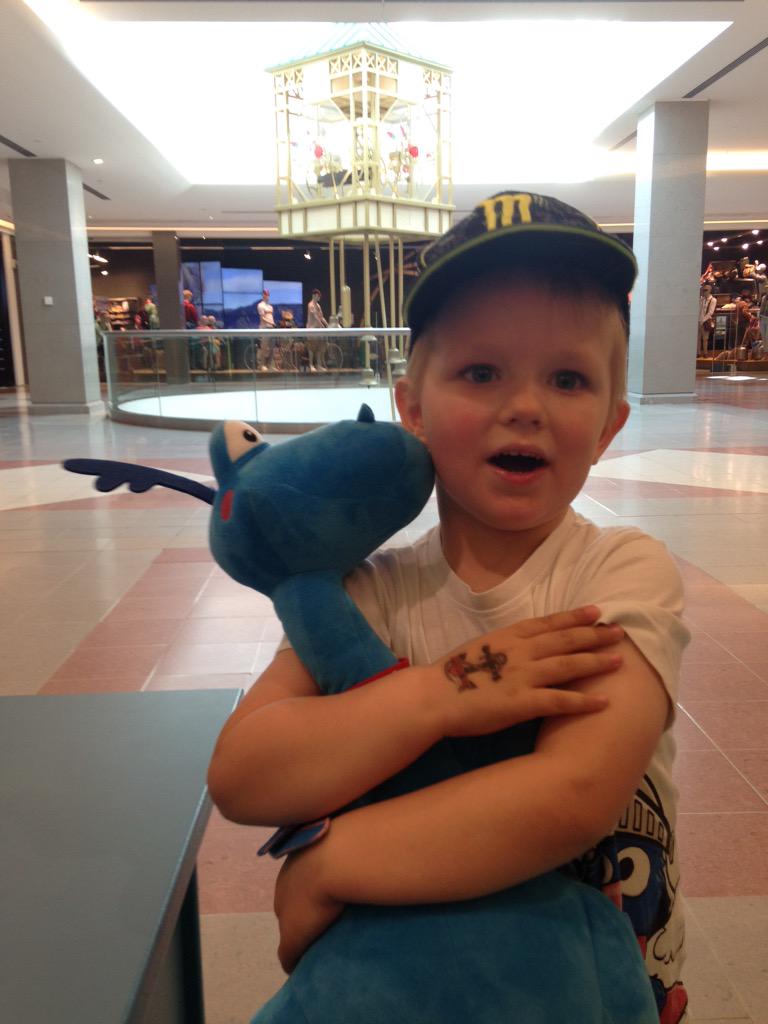 bacojean's tweet photo. #disney #wijnegemshoppingcenter http://t.co/ZA5QyP5OMH