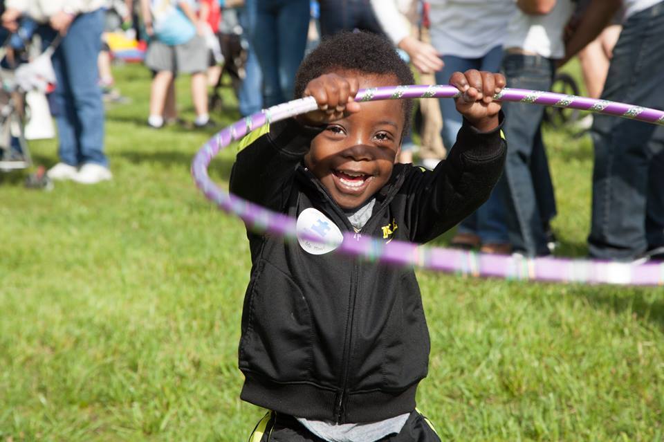 JacksonvilleM0M's tweet photo. Patty Crosby from #FCN is on the blog today talking about #AutismAwareness! @FCN2go @FCNpatty http://t.co/4bMHJiW4zA http://t.co/4z1tmOoEbs