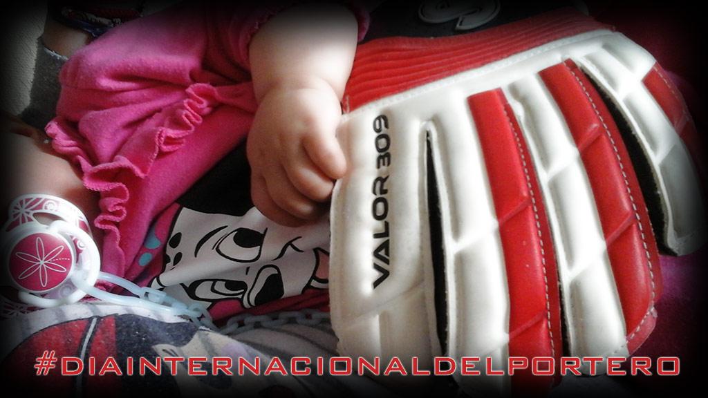 LocodePorteria's tweet photo. @soloporteros @RinatOficial @Roberto_rj16 #DiaInternacionalDelPortero http://t.co/GCZIu5AjaI