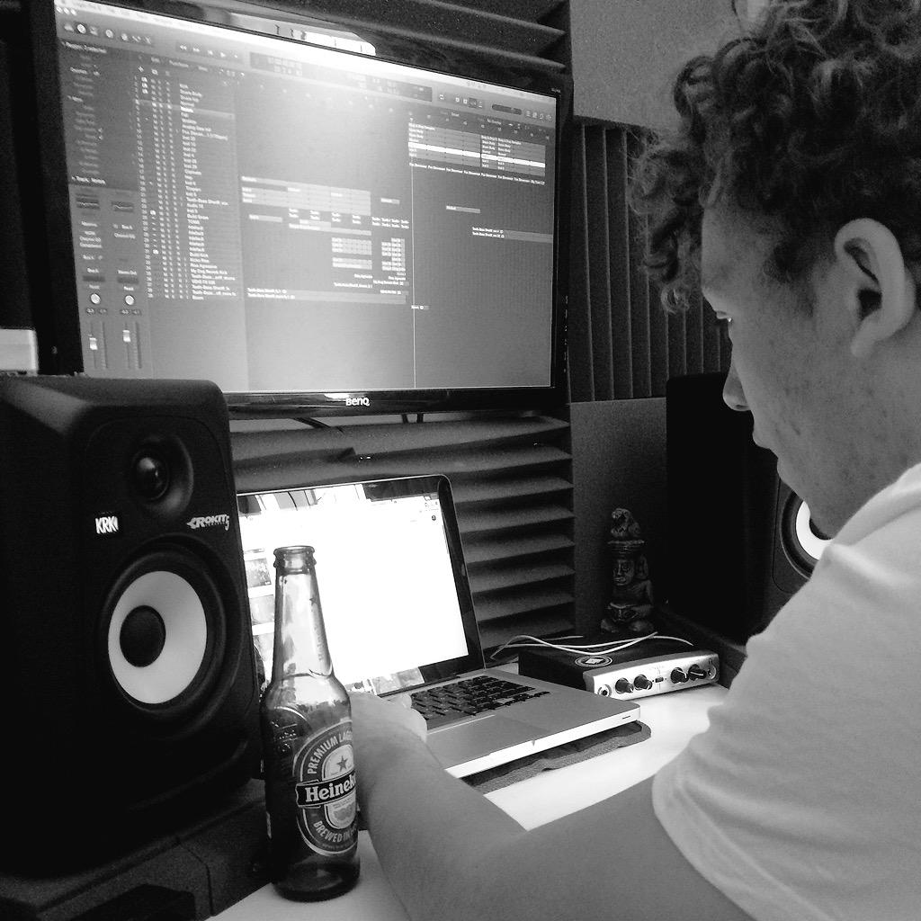 TrinitySect's tweet image. Finally making some new music again