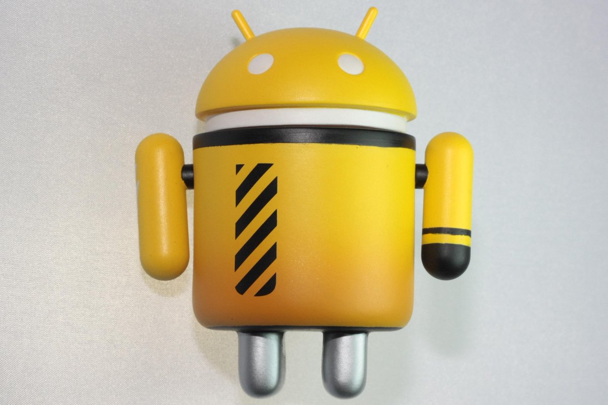johndezember's tweet image. My Android Mini Collectibles need a new home! androidextras.storenvy.com #android #androidmini #deadzebra #bugdroid