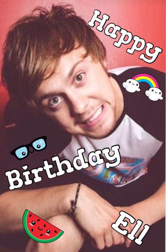 pretendstobe_'s tweet photo. Happy birthday @ratliffR5 🎉 have a nice day! #HappyBirthdayEllingtonRatliff #R5Family http://t.co/5iH36jXh9v