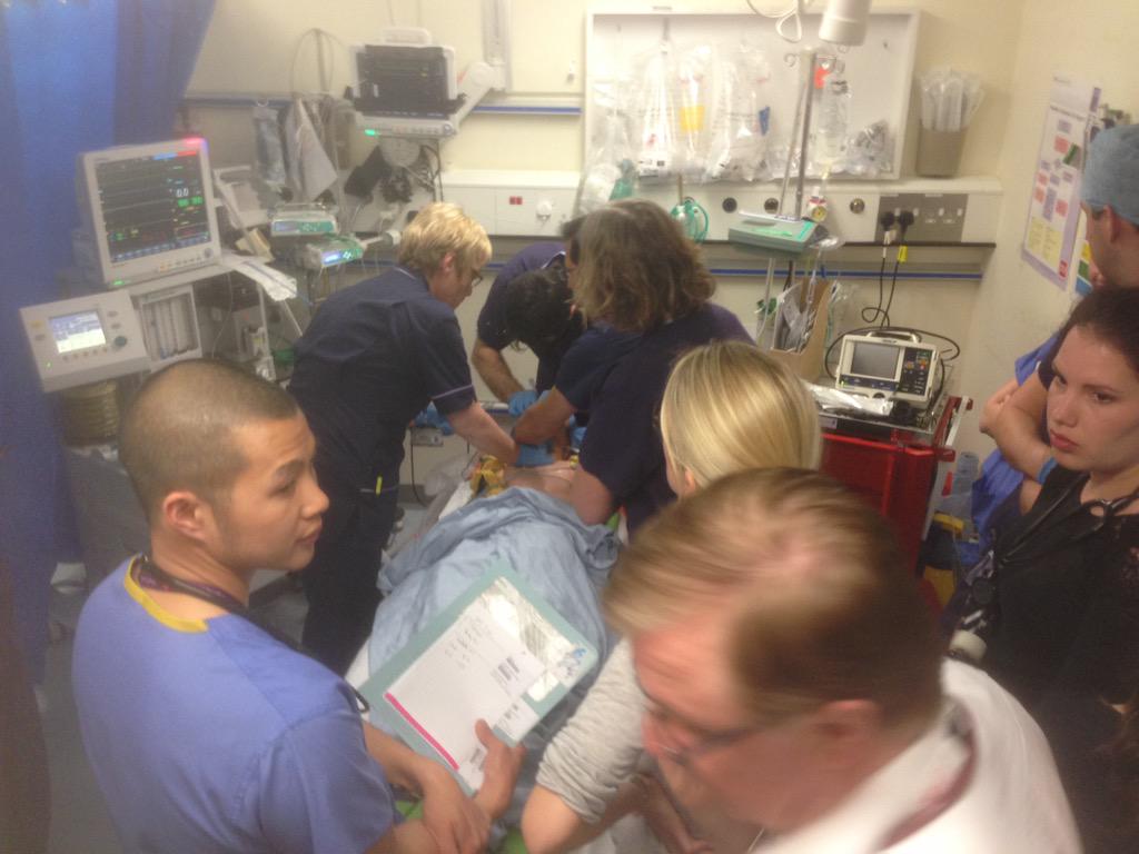 DorsetTraumaDoc's tweet photo. Paediatric Major Trauma Simulations in full swing, in ED resus, real on call staff with real ICT systems #reallifesim http://t.co/TYd9YxlE3Z