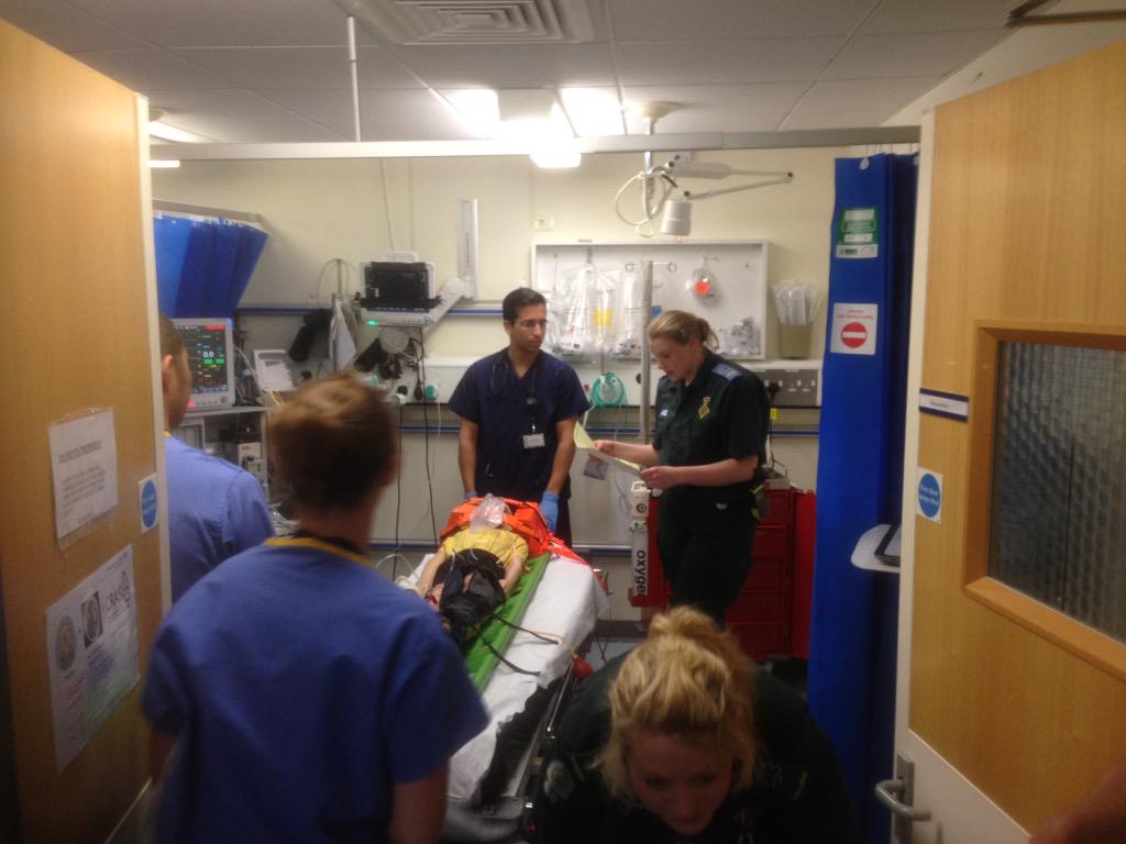 DorsetTraumaDoc's tweet photo. Paediatric Major Trauma Simulations in full swing, in ED resus, real on call staff with real ICT systems #reallifesim http://t.co/TYd9YxlE3Z