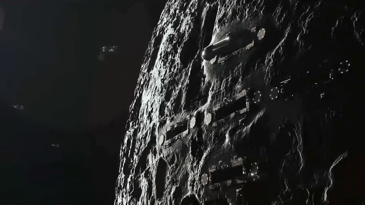TheExpanseTV's tweet image. #TheExpanse 20-second TV Spot reveals spaceships docking into giant asteroid and more: youtube.com/watch?v=tF2Ivm…