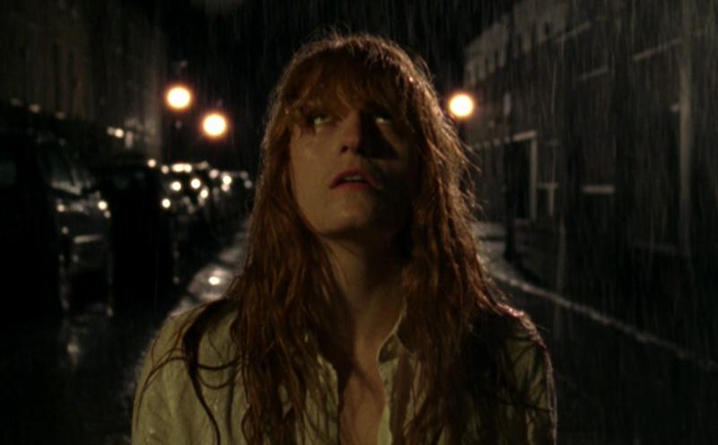 Viel Drama im neuen Florence+The Machine Video zu "Ship To Wreck": bitly.com/1NCe1zb #FATM #ShipToWreck #HBHBHB