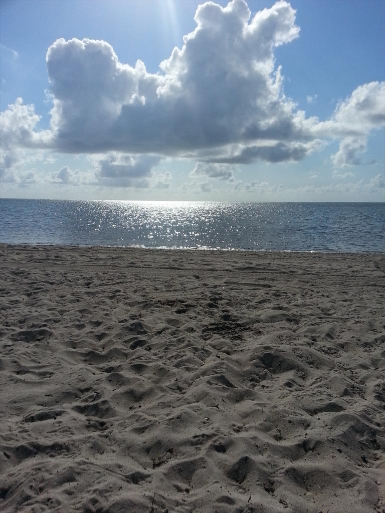 Desipoodle's tweet photo. Another day blessed by God. Happy Tuesday http://t.co/j6RHOyqTF5