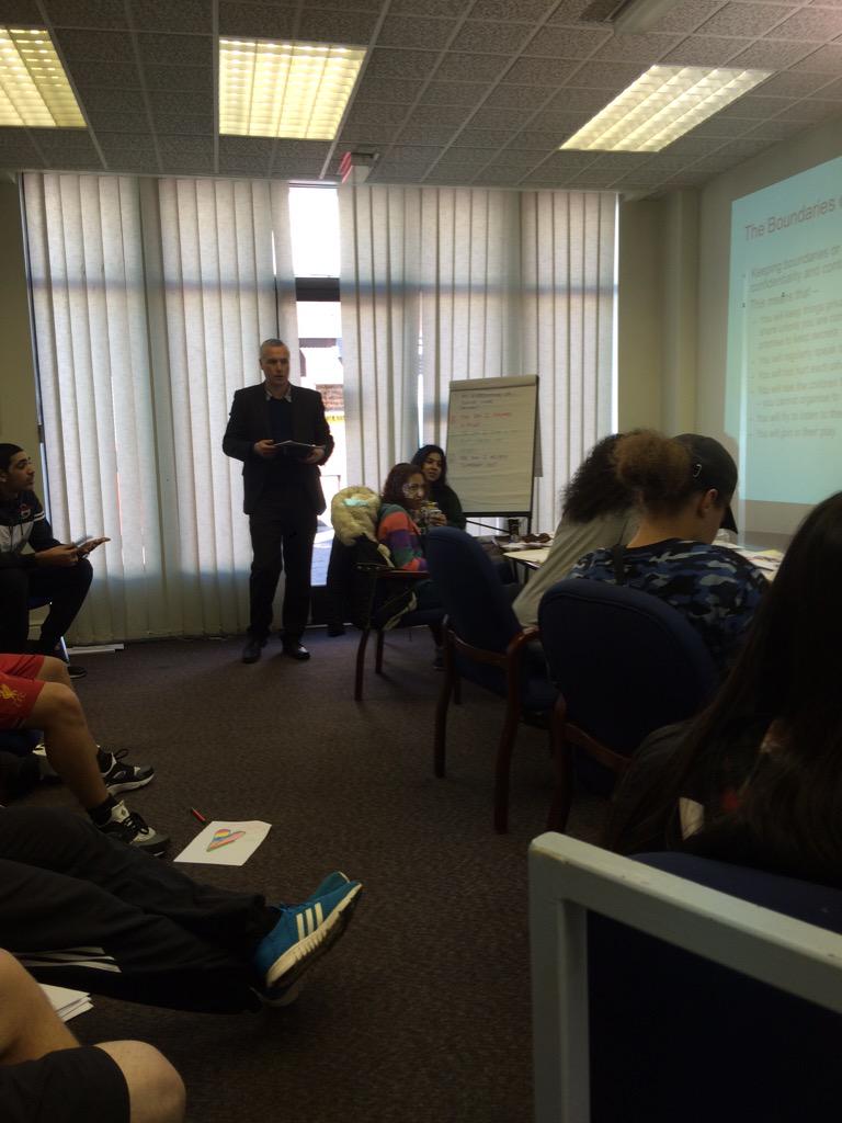 FriendsofEPIC's tweet photo. Having an excellent training day with @Place2Be tutor Mark Ruston! #MentoringSkillsTraining http://t.co/kFKo16u0Bt