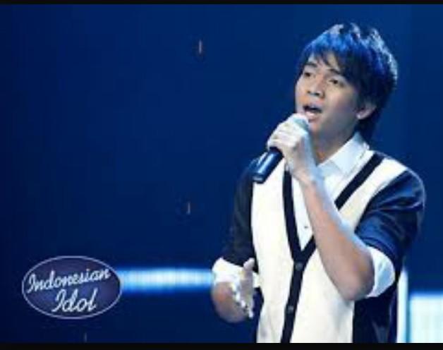 TAXESOfficial's tweet photo. Ivan idol guest star pertama diacara TAXES 2015,engga sabaran pengen dengar suara ivan yg hits banget @ivansaputra88 http://t.co/fPHbceZEPf