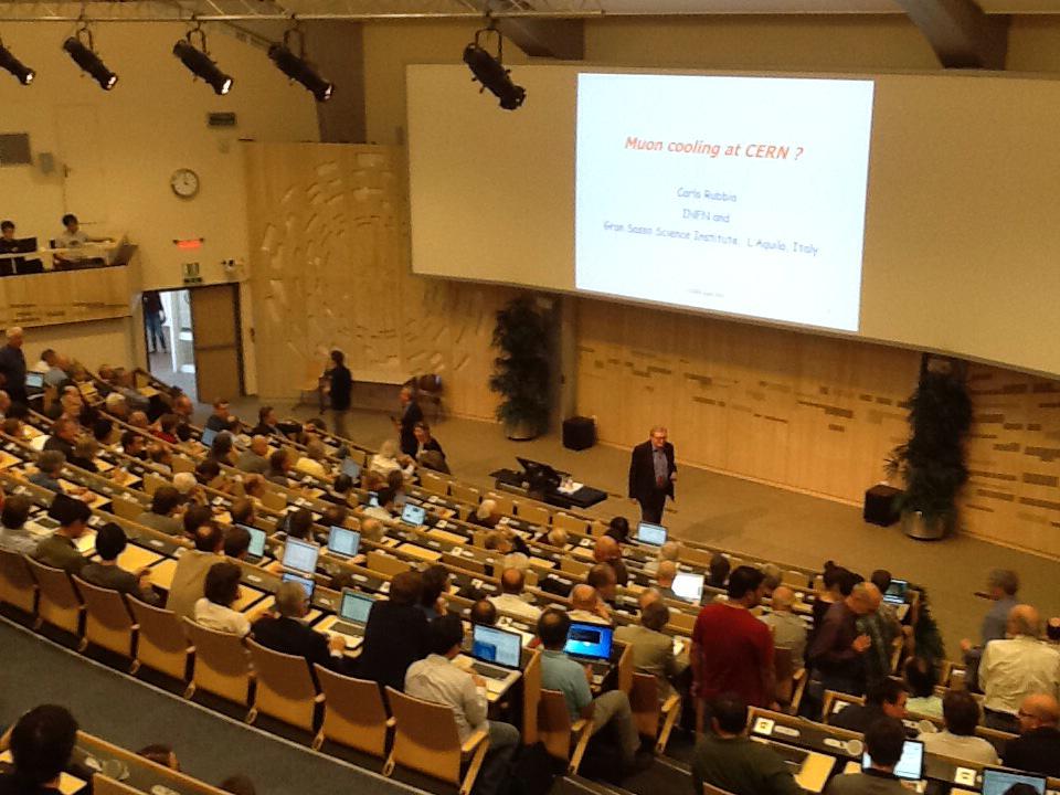 jbbeacham's tweet photo. Carlo Rubbia asks, "Muon cooling at CERN?", forgetting that muons are already totally cool. #higgsfactory #CERN http://t.co/oUeHuQB4z1