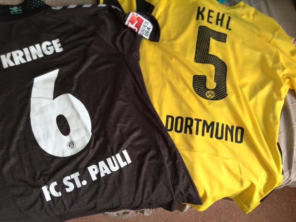 YaroslavAndriy's tweet image. 2 Spieler die sich immer für ihren Verein den Arsch aufgerissen haben !! #kehl #kringe